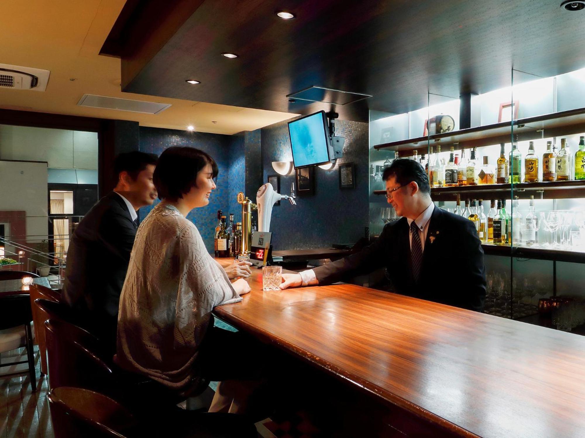 Premier Hotel -Tsubaki- Сапоро Екстериор снимка A bar in Tokyo