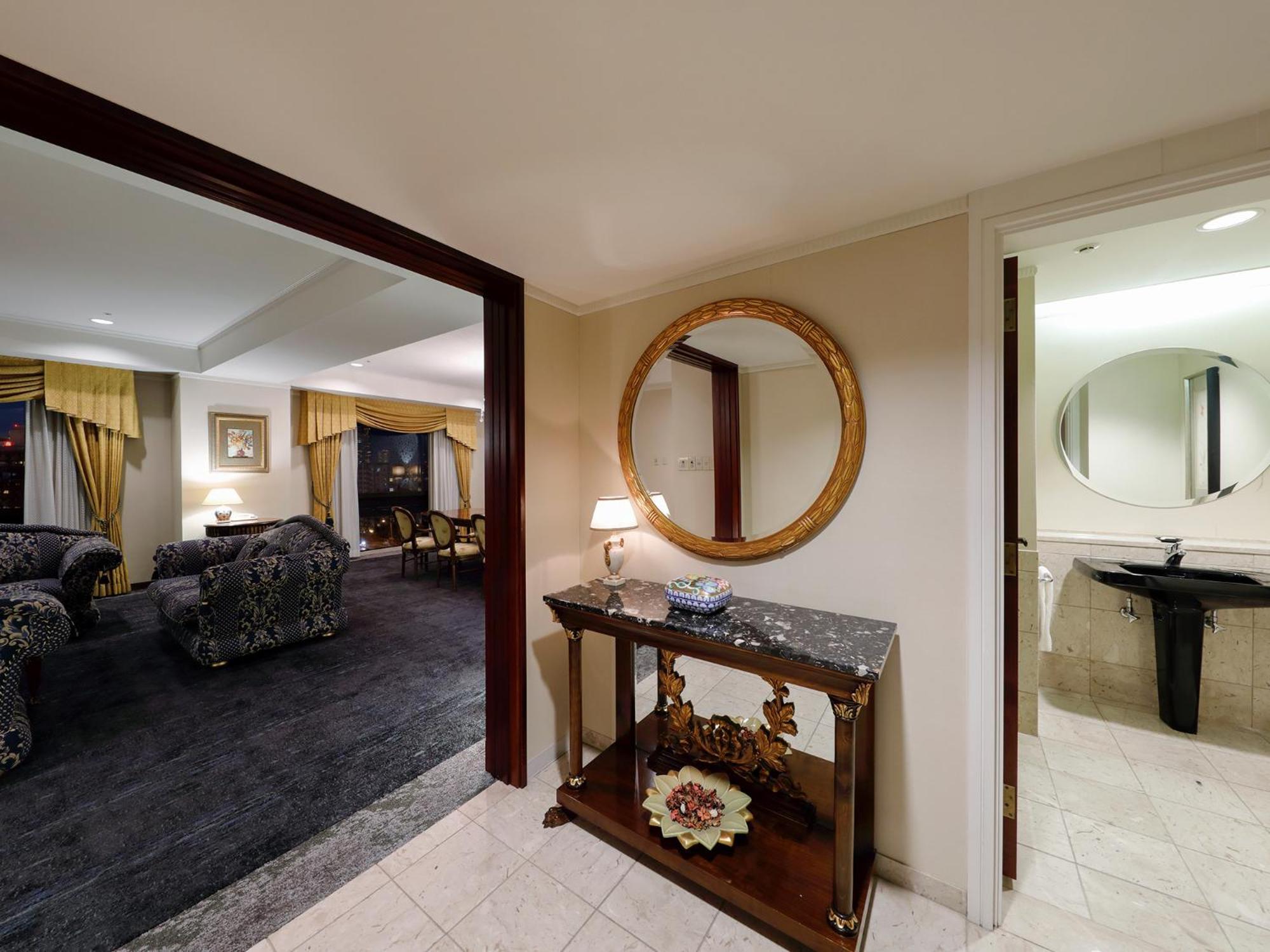 Premier Hotel -Tsubaki- Сапоро Стая снимка A suite at the hotel